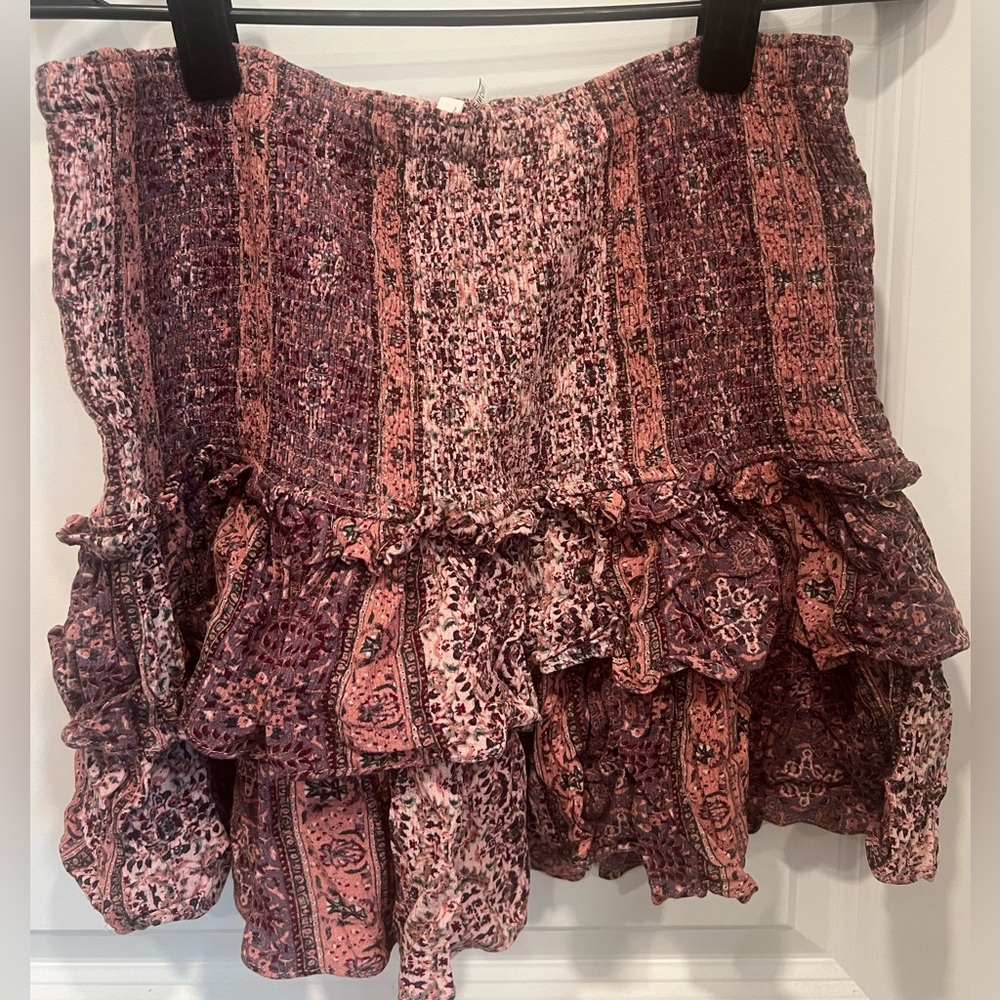 Boutique Ruffle Skirt - Size L